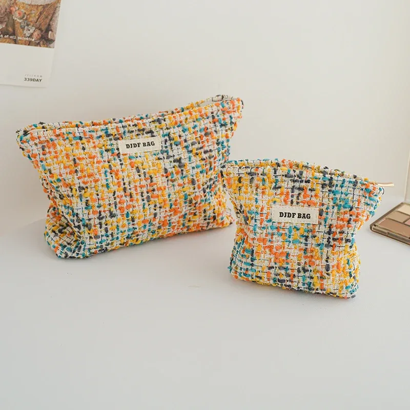 sac à cosmétiques en peluche jaune pour femmes, trousse de toilette de voyage portable, sac de rangement de changement de cosmétiques de grande capacité, pochette de banlieue ins