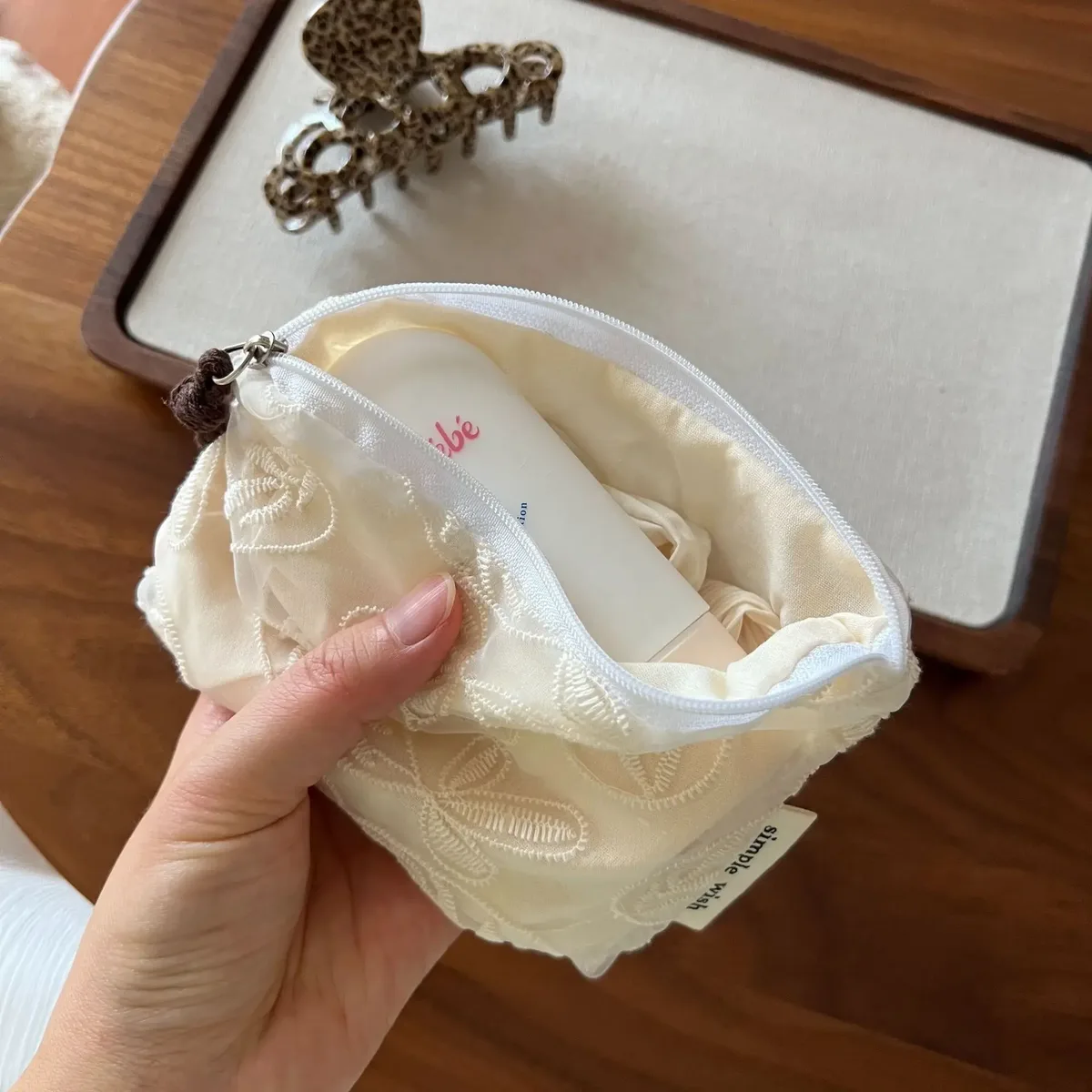 mini trousse de maquillage rétro en dentelle brodée, porte-monnaie à fermeture éclair, petit organisateur de cosmétiques, pochette pour serviettes hygiéniques, porte-cartes