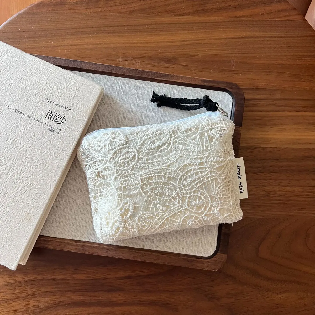 mini trousse de maquillage rétro en dentelle brodée, porte-monnaie à fermeture éclair, petit organisateur de cosmétiques, pochette pour serviettes hygiéniques, porte-cartes