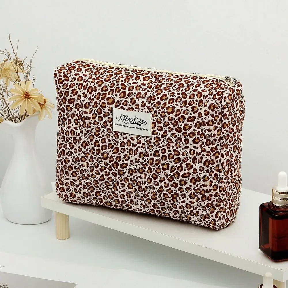 trousse de maquillage matelassée en coton imprimé floral, trousse à cosmétiques multifonctionnelle à imprimé léopard, portefeuille de voyage de plusieurs tailles