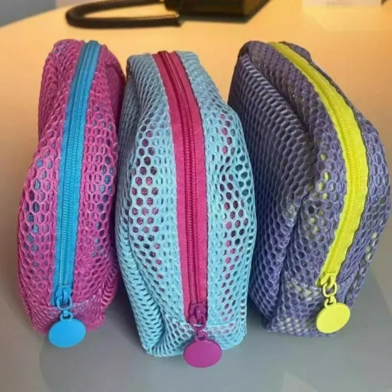 sac cosmétique coréen léger en maille 2026, sac de rangement carré portable avec fermeture éclair, sac de rangement polyvalent pour articles divers