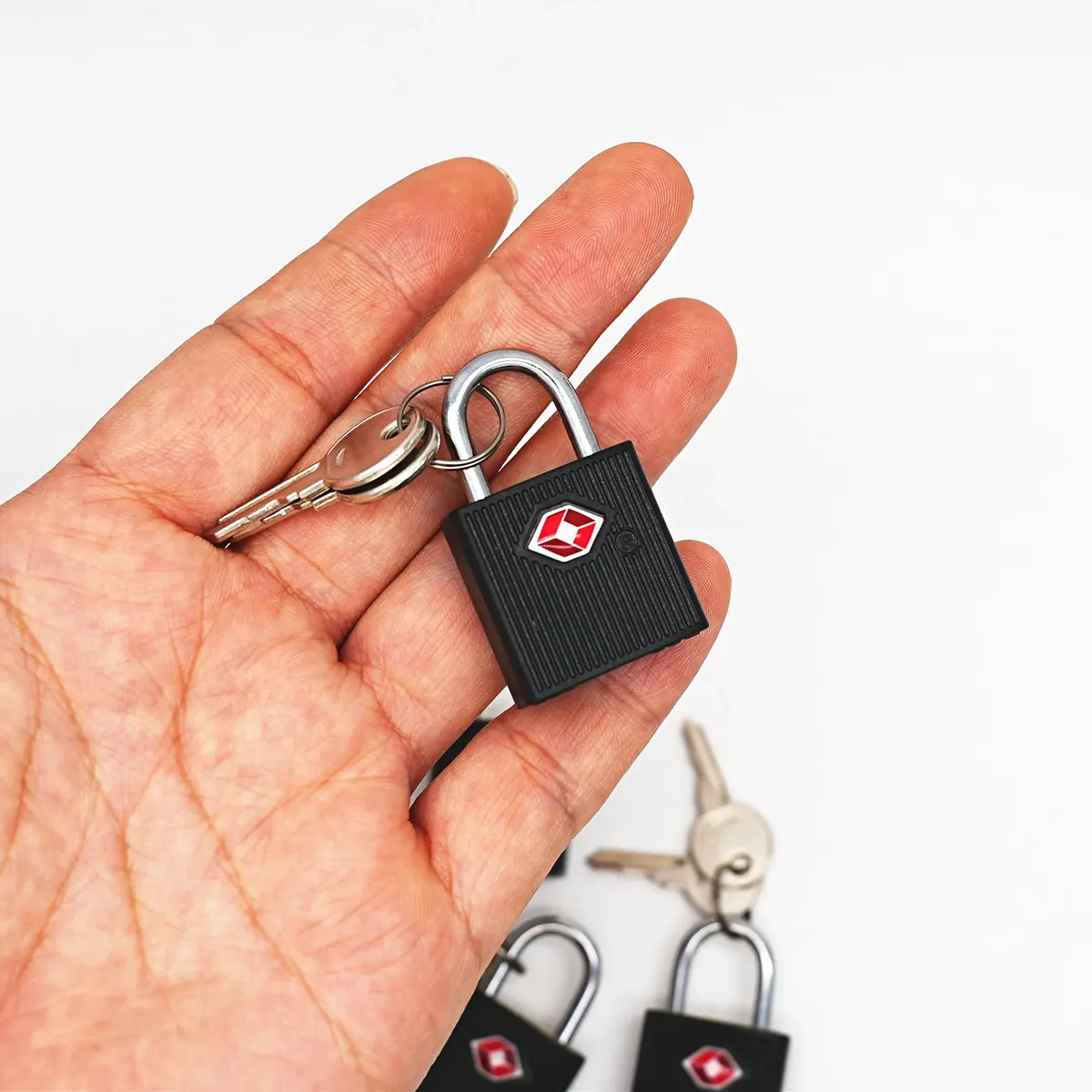serrures tsa pour bagages avec clés, serrures de voyage approuvées par la tsa, petit cadenas avec clé, mini cadenas à clé identique