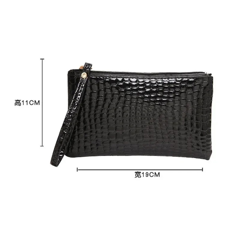 pochette de voyage pour cosmétiques pour femmes, sac à cosmétiques avec fermeture éclair, petit sac de maquillage, étui de rangement de toilette noir à la mode
