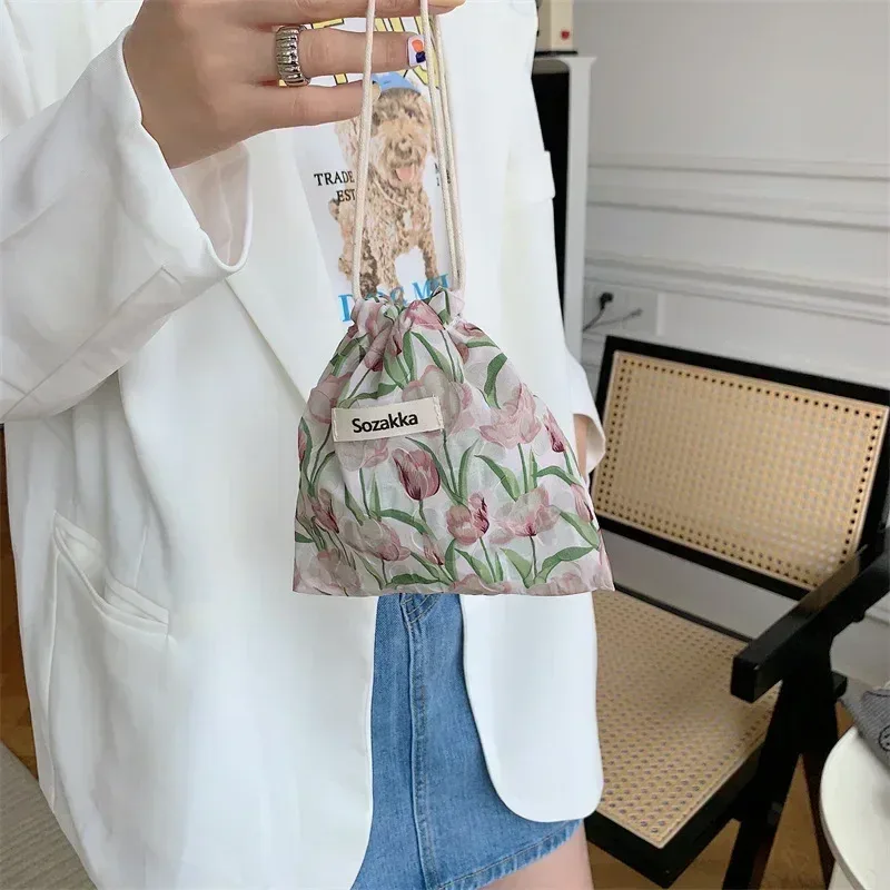 sac de rangement pour cosmétiques de voyage pour femmes, sacs à main de maquillage mignons, portefeuille kawaii grill floral, rouge à lèvres, porte-monnaie en poudre, petit