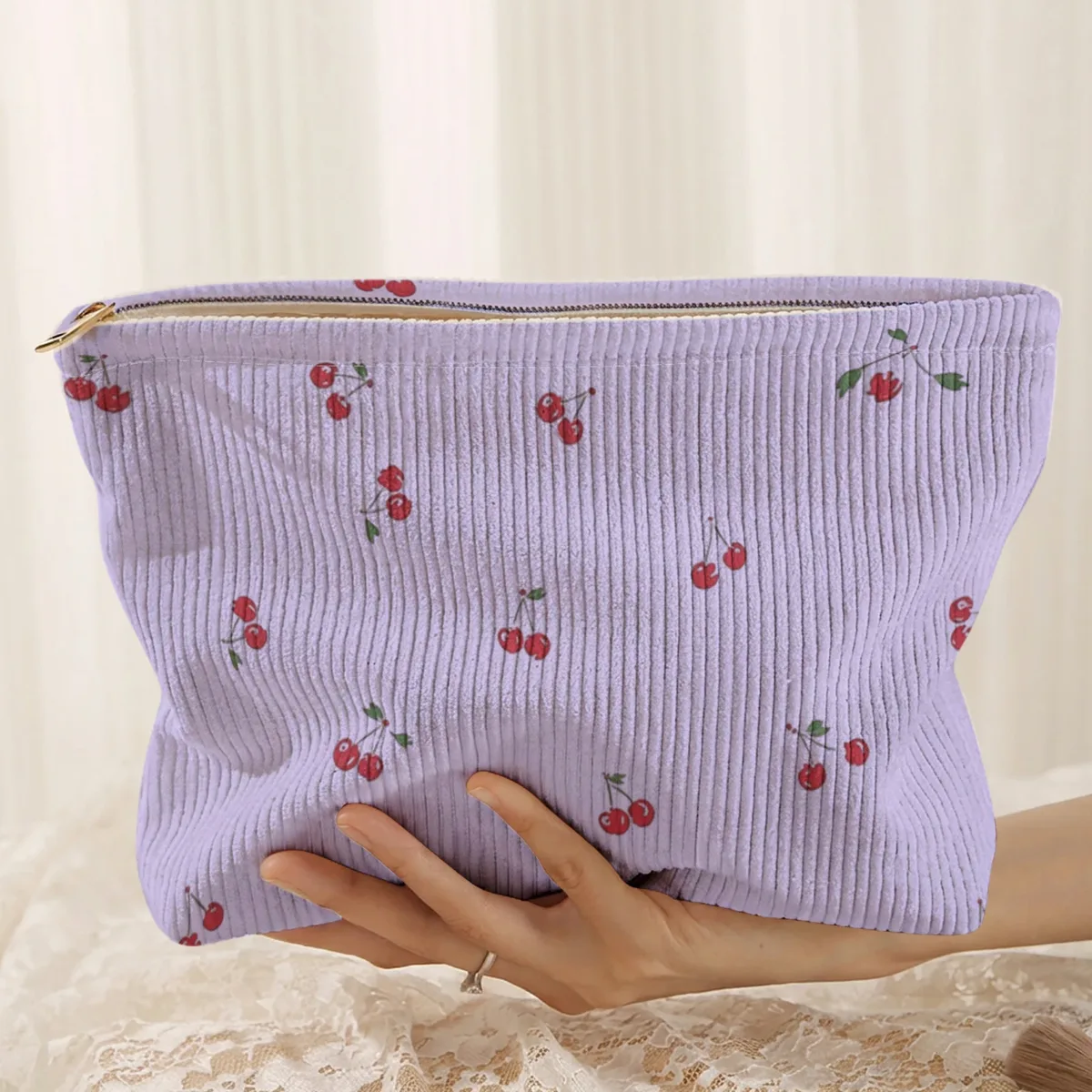 trousse de maquillage en velours côtelé imprimé cerises, boîte de rangement légère à fermeture éclair, sac multifonctionnel avec doublure