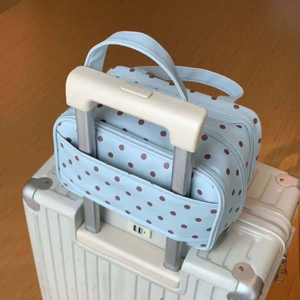 sac de maquillage portable à pois, multifonctionnel, à trois compartiments, en pu, grande capacité, imperméable, sac de rangement de voyage