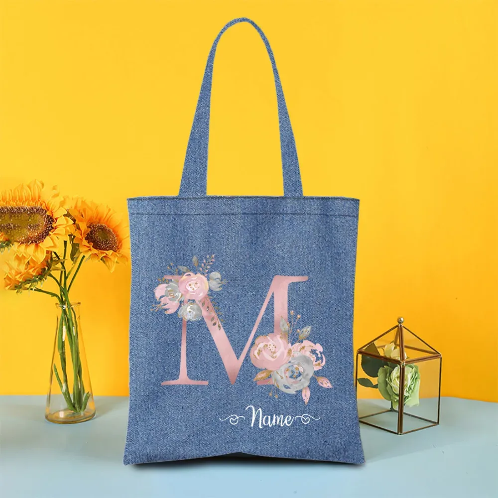 sac fourre-tout en denim personnalisé avec lettre avec nom, sac à main pour mariage, enterrement de vie de jeune fille, sacs de demoiselle d'honneur, sac à bandoulière de voyage, cadeau pour elle