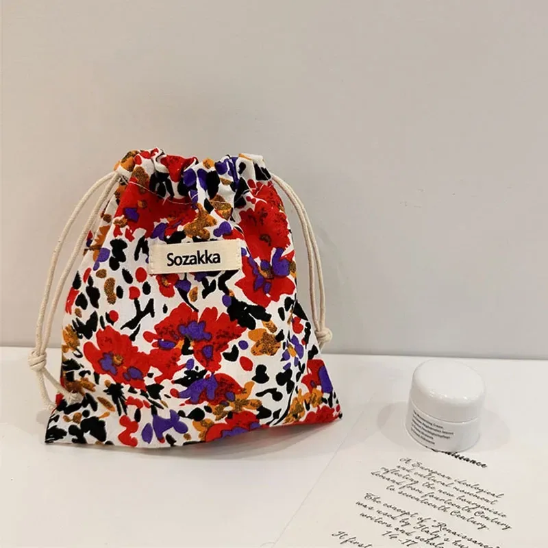 sac de maquillage mignon, cadeau de noël, organisateur de bijoux de bonbons, sac de rangement floral en coton et lin, pochette de rangement de finition pour femmes