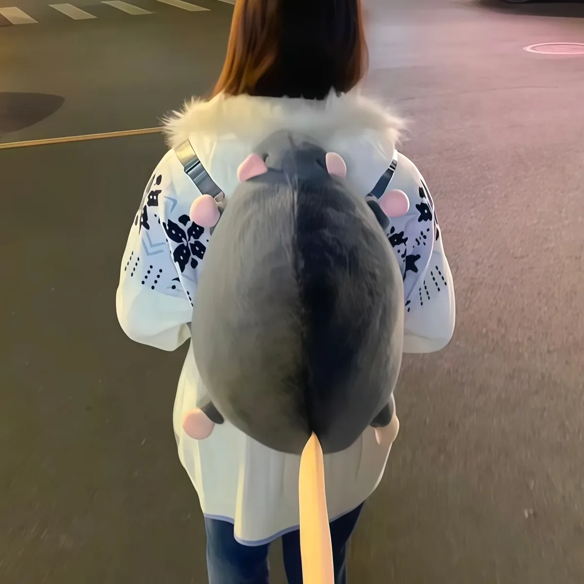 nouveaux sacs à dos tendance 2026 au design original, sacs à dos amusants en forme de souris avec fermeture éclair en peluche, sacs de transport grande capacité