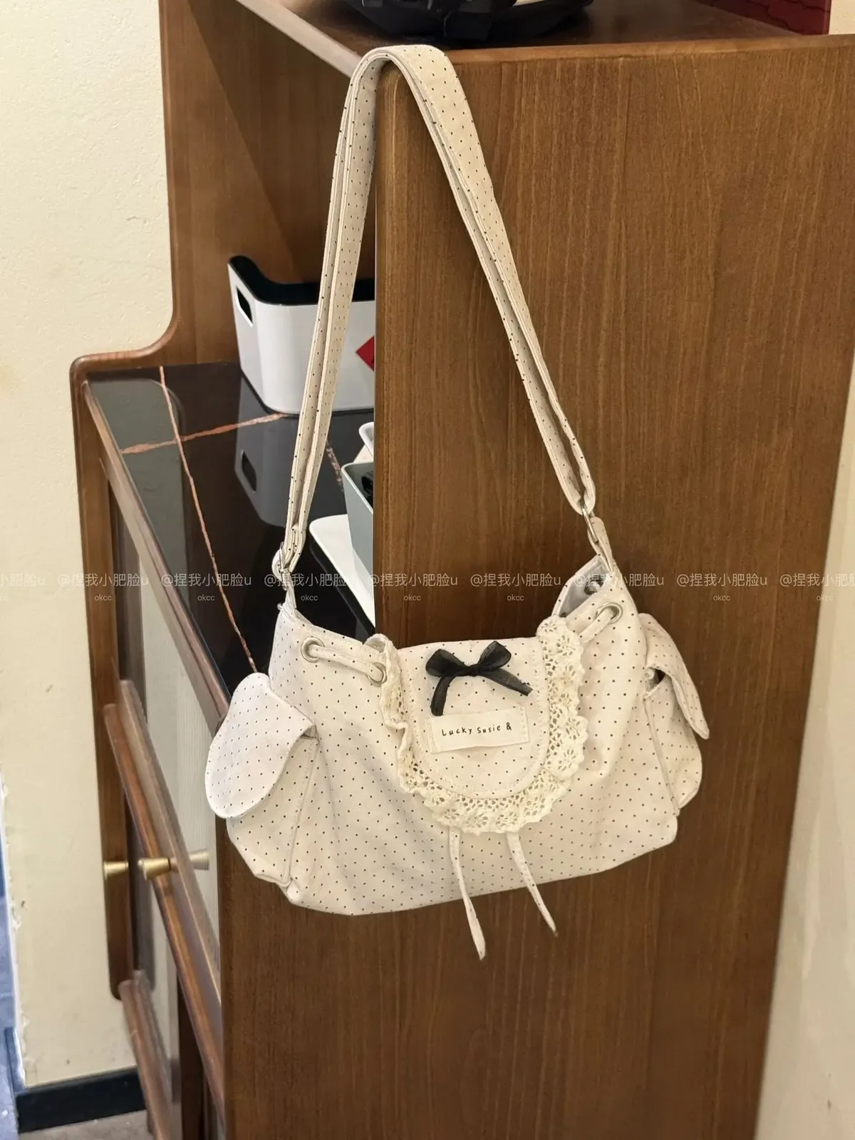 sac à bandoulière coréen noir et blanc à pois avec dentelle, simple et mignon, avec nœud et cordon de serrage, pour étudiante