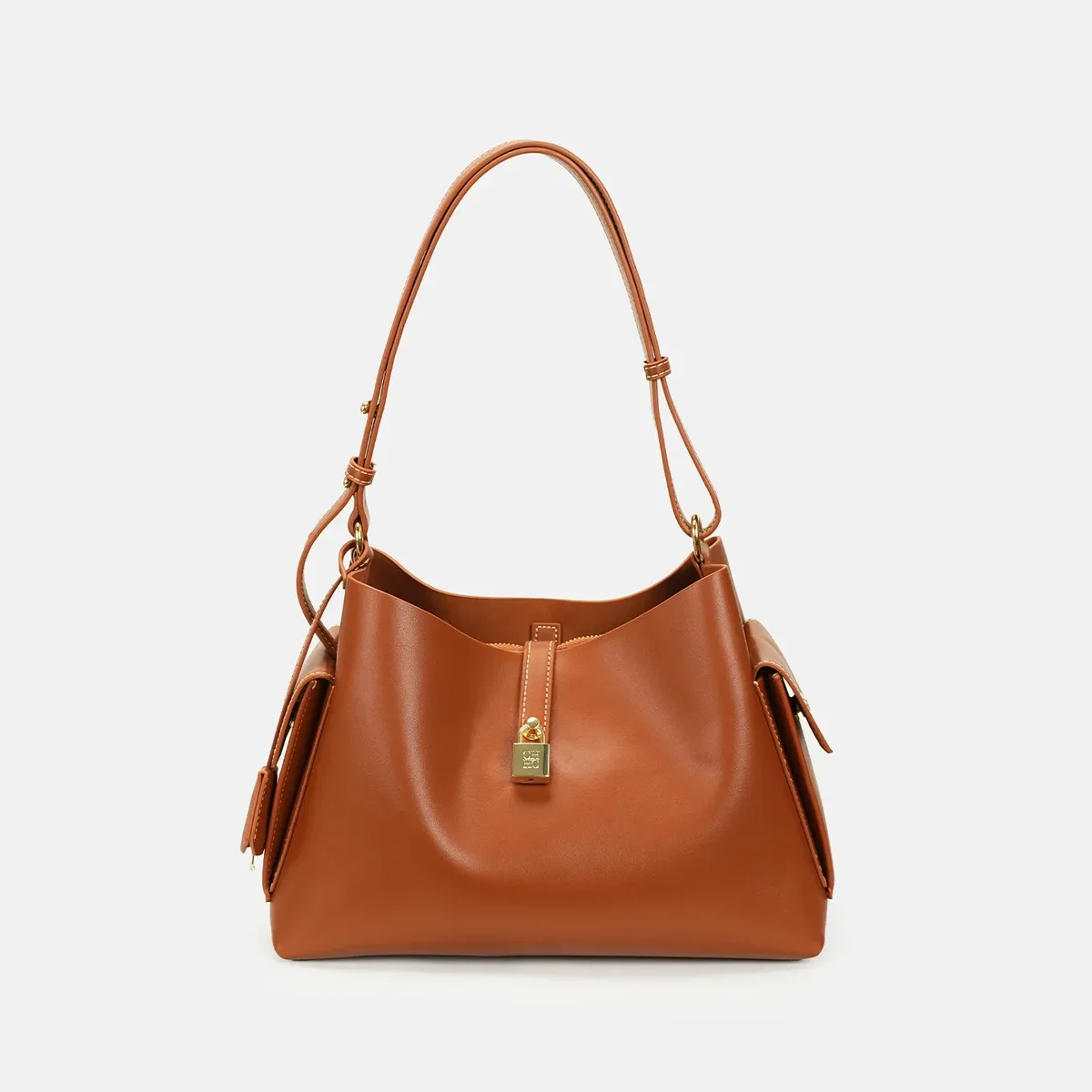 sac à bandoulière hobo en cuir premium ch avec accent de verrouillage, sangle réglable et poches latérales pour les trajets quotidiens et les voyages