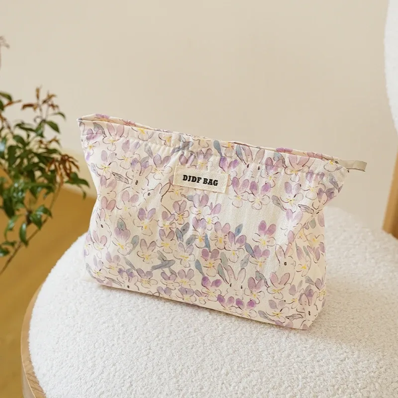 sac à cosmétiques lapin violet pour femme, grande capacité, sac de rangement pour produits de soins de la peau, sac d'agrément de voyage, sac pratique portable