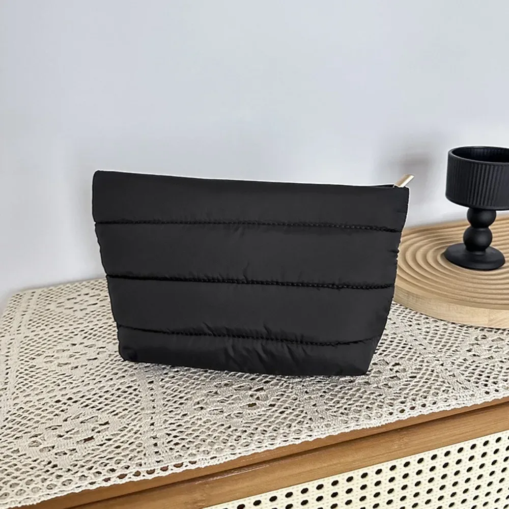 pochette de maquillage matelassée décontractée, couleur unie, rembourrée, sac de toilette de voyage, grande capacité, fermeture éclair, organiseur de cosmétiques pour femmes