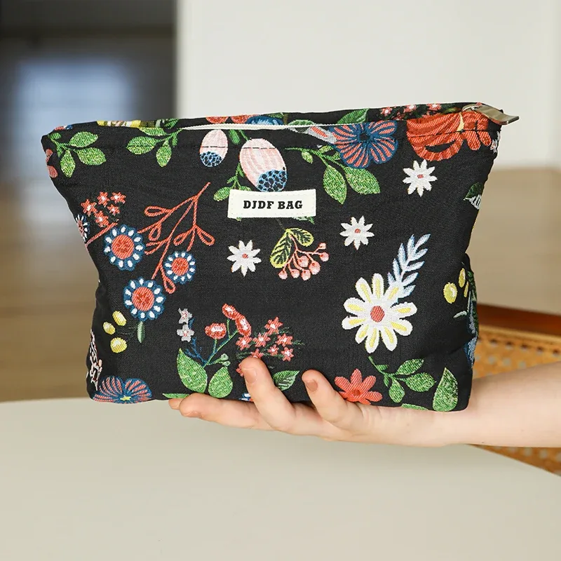 sac à cosmétiques lapin violet pour femme, grande capacité, sac de rangement pour produits de soins de la peau, sac d'agrément de voyage, sac pratique portable