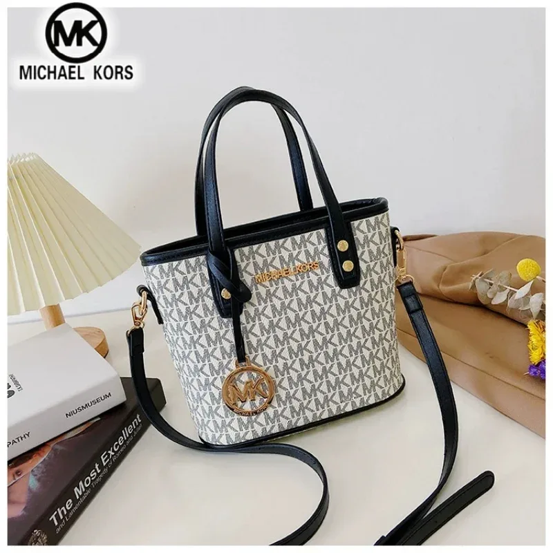 sac à bandoulière décontracté et tendance pour femmes michael kors, sac seau mk de luxe léger avec motif floral classique