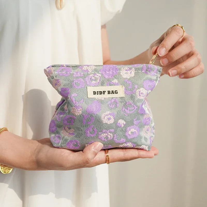 djdf – petit sac à cosmétiques à fleurs roses pour femmes, double couche en toile douce, sac de rangement portable pour serviettes hygiéniques, porte-monnaie style ins