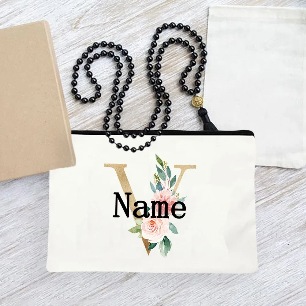 pochette en toile personnalisée avec initiales florales dorées, trousse de toilette légère personnalisée avec monogramme pour femmes, idéale pour les voyages quotidiens.