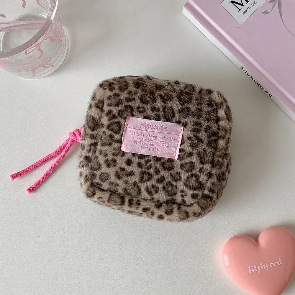 pochette cosmétique en peluche à imprimé léopard, mignonne, chaude, mini, carrée, légère, boîte à rouge à lèvres, sac de rangement pour maquillage, pour un usage quotidien