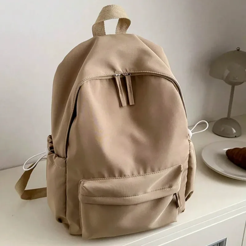 sac à dos d'étudiant décontracté et tendance, couleur unie, pliable, multi-compartiments, grande capacité, adapté à la vie quotidienne sur le campus