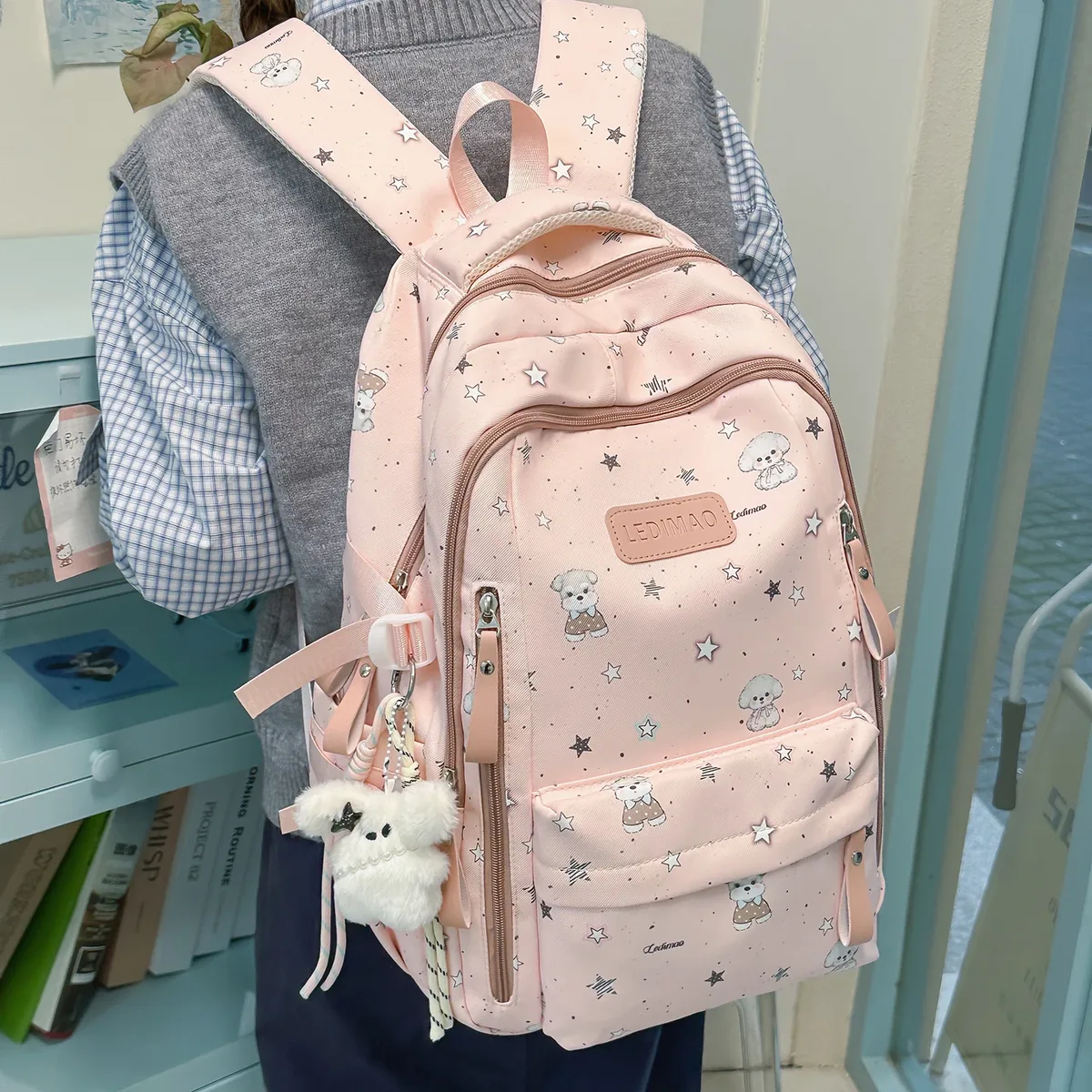 Sac à dos léger en nylon, peut contenir un iPad, sac à dos mignon pour filles, disponible en quatre couleurs