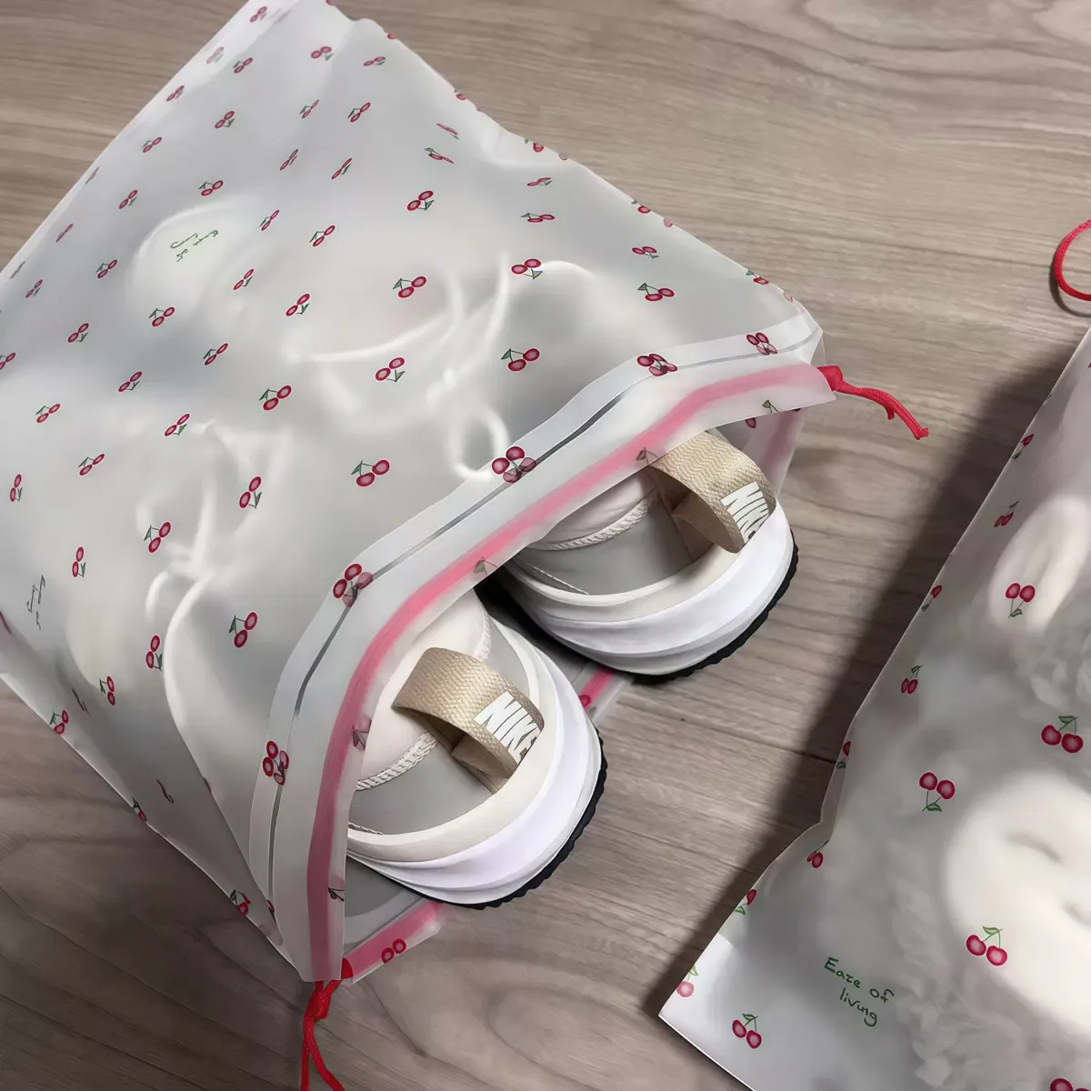 Sac à cordon de serrage 40 pièces, sac de rangement pour chaussures de voyage, sac d'emballage transparent pour vêtements de voyage Cherry, sac de rangement anti-poussière pour jouets et chaussures