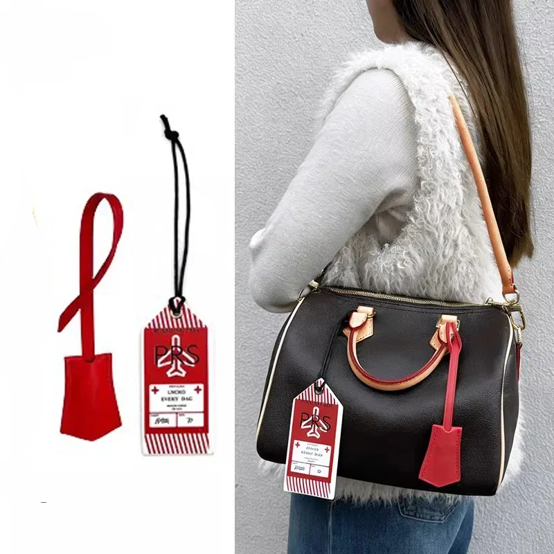 1 pièce étiquette de bagage et porte-clés souple à motif damier speedy, accessoire de remplacement et de modification pour sac, compatible carte d'embarquement
