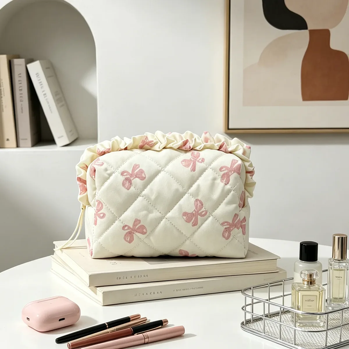 pochette de maquillage matelassée à imprimé floral et volants pour femme, organiseur de maquillage portable, étui de rangement pour voyage et toilette