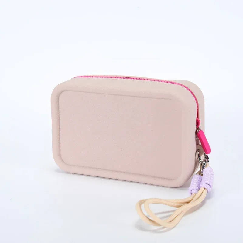 sac de rangement en silicone pour cosmétiques avec cordon de poignet tressé, sacs à cosmétiques portables avec cordon, sacs à cosmétiques étanches à fermeture éclair, sac à rouge à lèvres