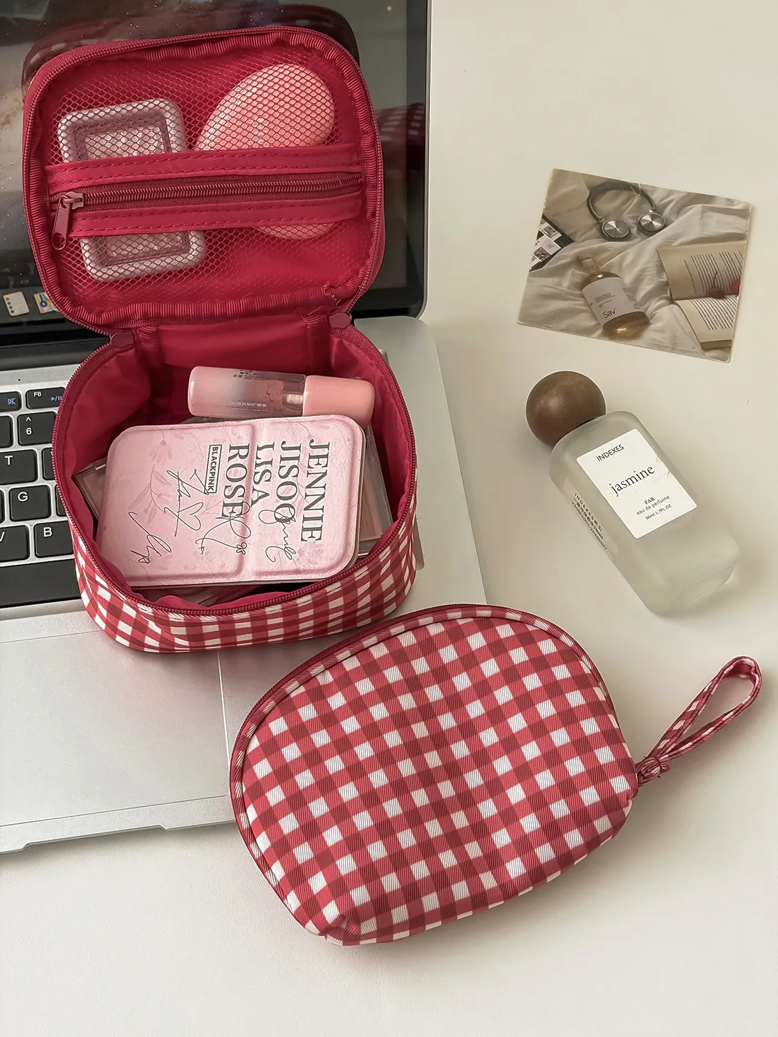 airfriend – trousse de maquillage à grille rouge pour femmes, fourre-tout rond, pochette de rangement pour cosmétiques, sac à main de voyage, grande capacité, sac à fermeture éclair pour rouges à lèvres