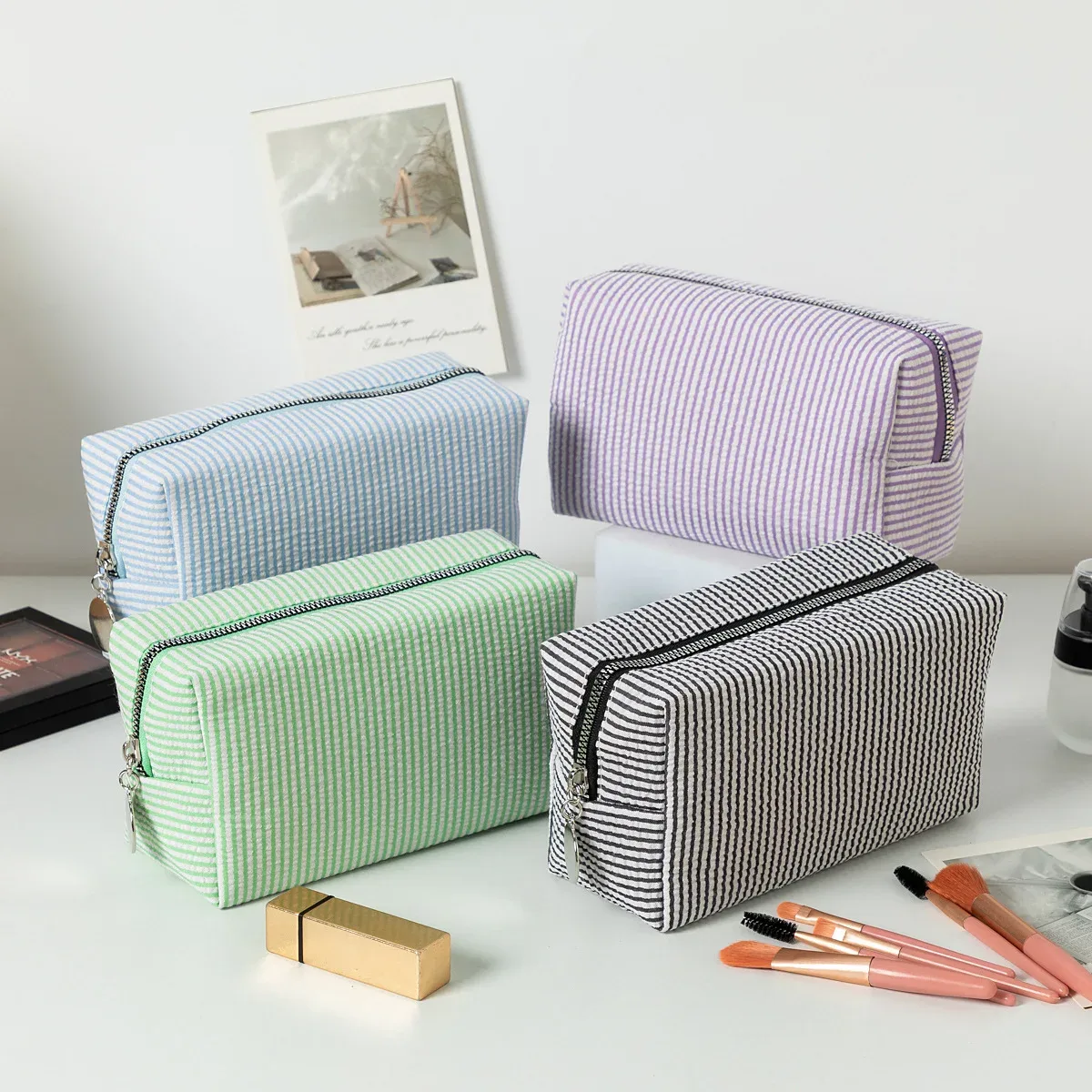 grande trousse de maquillage pour femmes en soie bulle à rayures roses, sac de rangement pour articles de toilette, sac diy pour collations et serviettes hygiéniques