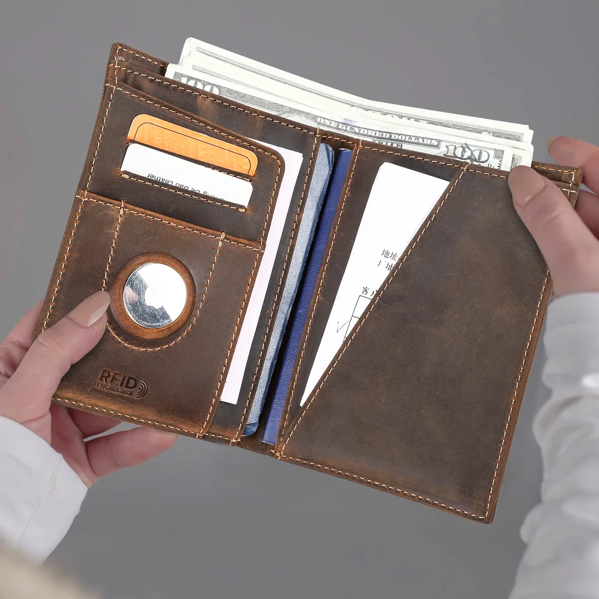 portefeuille de passeport personnalisé en cuir véritable, housse de protection avec étui pour airtag, porte-cartes de voyage rfid pour hommes et femmes
