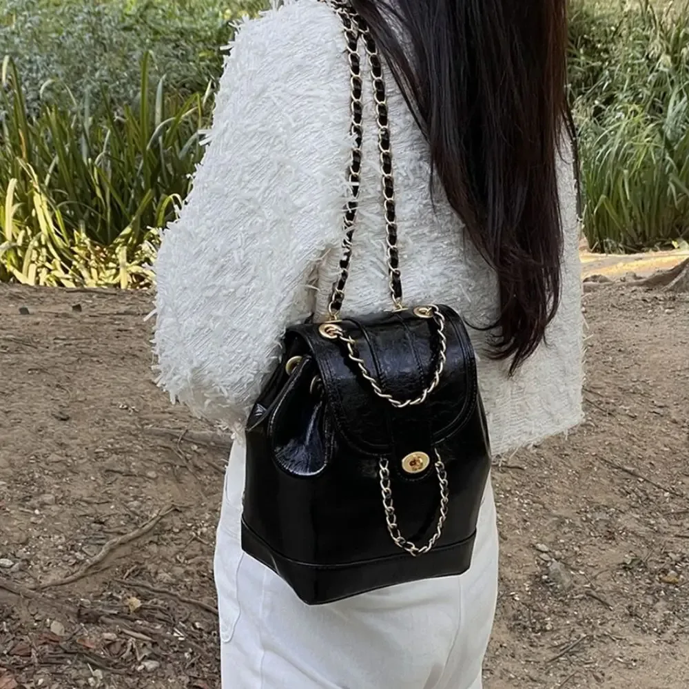 Mini sac à bandoulière en cuir ciré à l'huile avec chaînes pour femmes, sac à dos noir, sac à dos étudiant, voyage, Corée, automne, hiver, SR 600, PO Pack