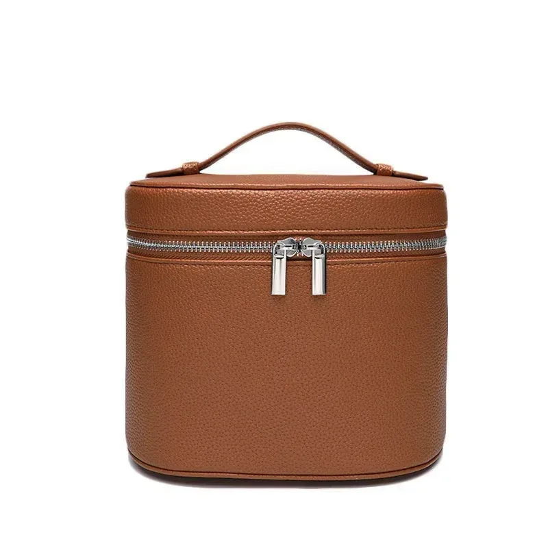 sac de voyage portable personnalisable avec compartiment cosmétique amovible en cuir grainé et section de rangement séparée pour articles de toilette