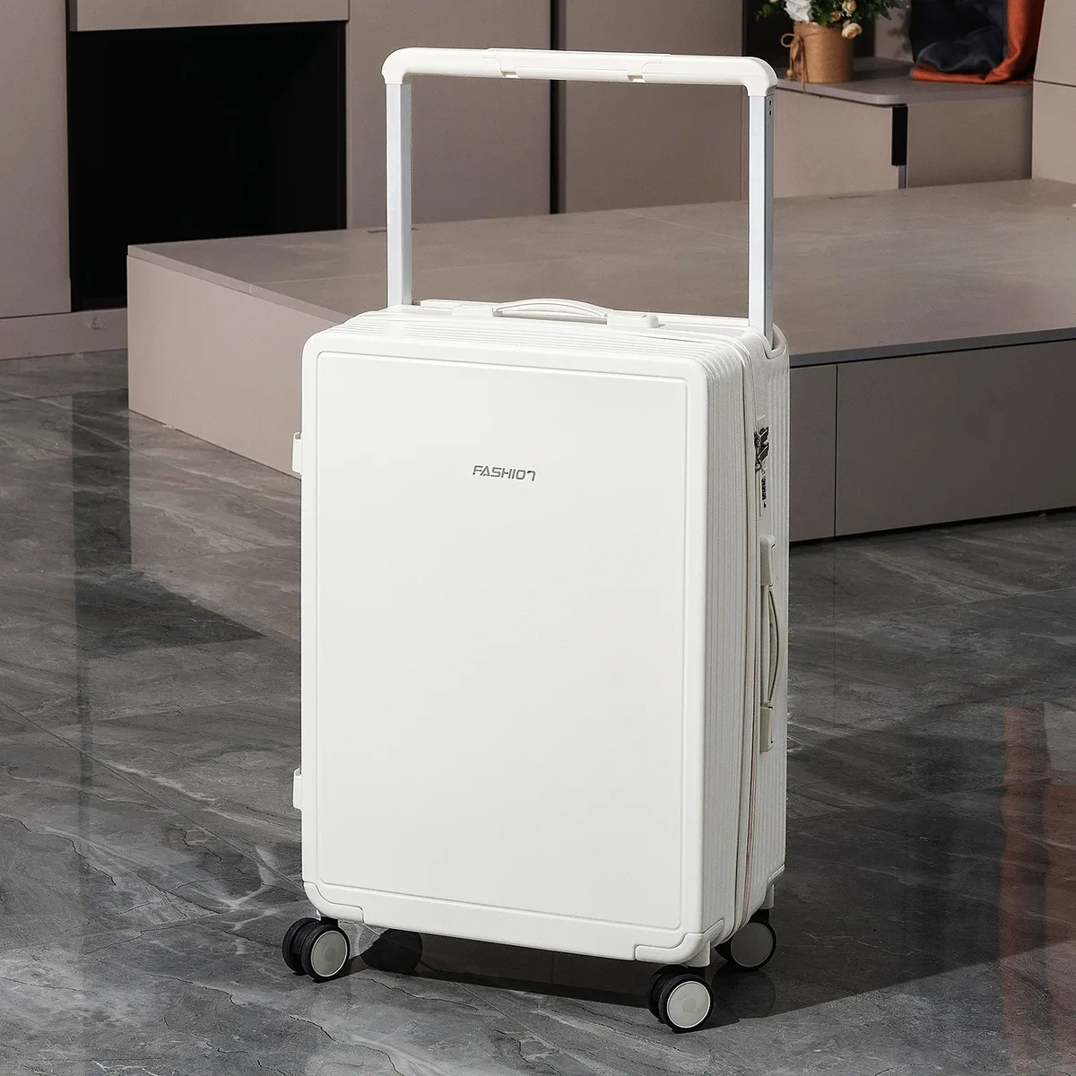 valise à roulettes multifonctionnelle de 30 pouces avec cadre en aluminium et poignée large, en polycarbonate durable, grande capacité