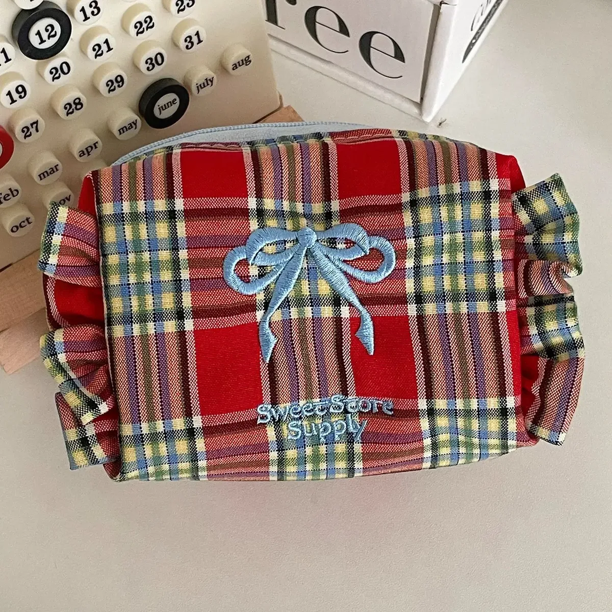 sac à main à carreaux avec nœud pour femmes, sac de rangement à volants doux, trousse de maquillage pour filles, trousse de toilette portable de voyage, pochette pour femme