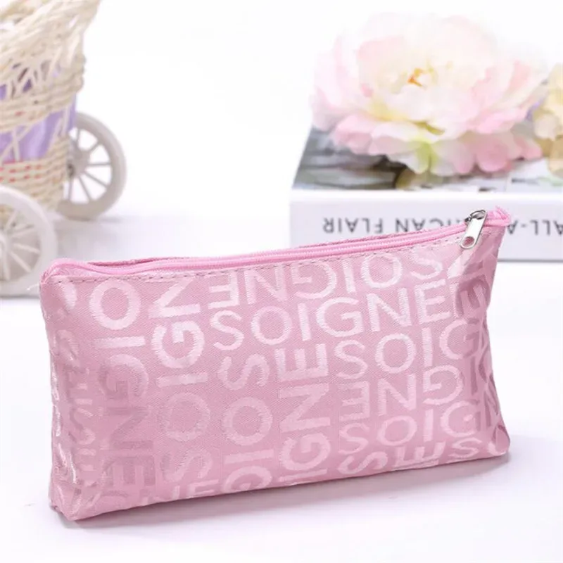 Sac à cosmétiques portable avec fermeture éclair pour femme, trousse de maquillage, trousse de beauté multifonctionnelle, trousse de voyage, trousse de maquillage en poudre, trousse de toilette, porte-évaluation, mignon