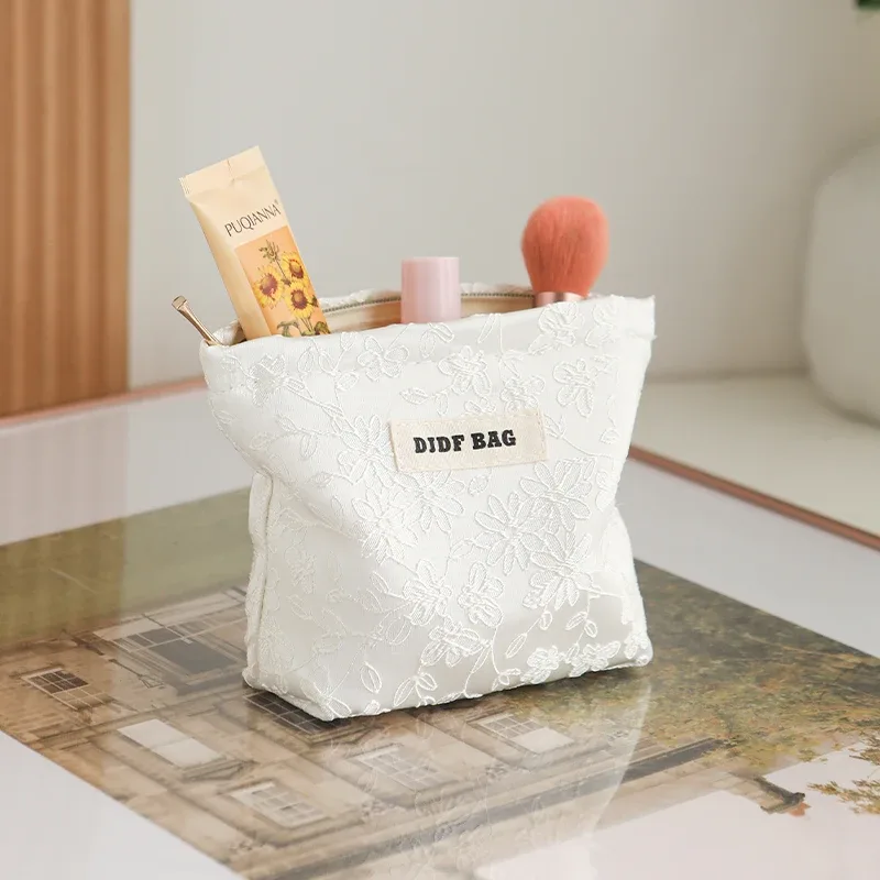 djdf – petit sac à cosmétiques à fleurs roses pour femmes, double couche en toile douce, sac de rangement portable pour serviettes hygiéniques, porte-monnaie style ins