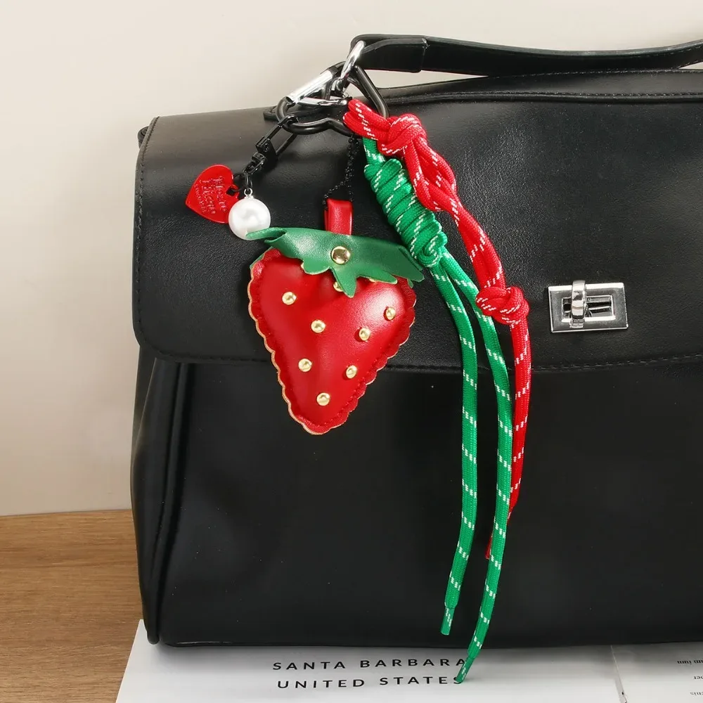 pendentif sac à dos en cuir pu tressé motif fleur, fraise, cerise, accessoire de sac, porte-clés de voiture, porte-clés fruit pour femme