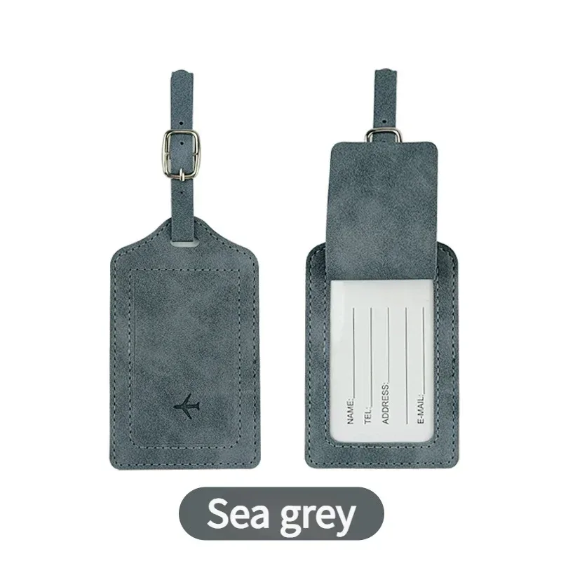 essentiels de voyage : porte-passeport à blocage rfid + ensemble d'étiquettes de bagage en cuir