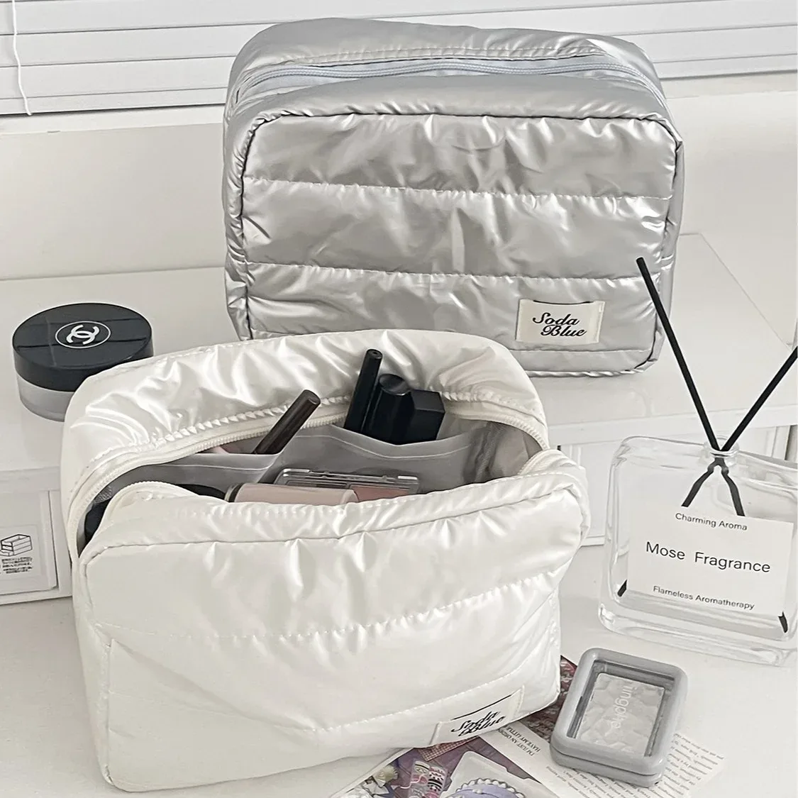 Nouvelle Trousse de Rangement Portable Brillante Effet Nacre pour Soins de la Peau, Série Lazy Line, Sac Organisateur de Maquillage Rectangulaire Étanche