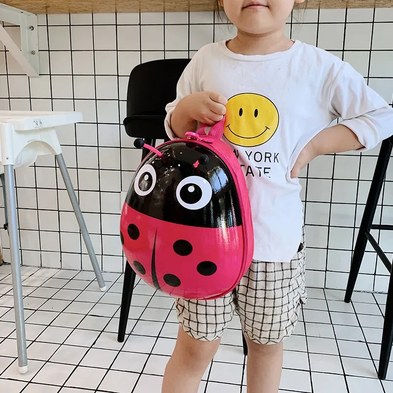 cartables pour enfants à coque rigide avec motifs de coccinelle de dessin animé, sacs à dos pour garçons et filles dans les jardins d'enfants pour la classe