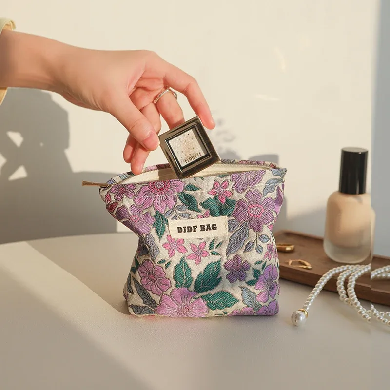 sac à cosmétiques pour femmes, petit sac de rangement vintage à fleurs violettes pour cosmétiques, rouge à lèvres, porte-monnaie portable, porte-carte de banlieue ins
