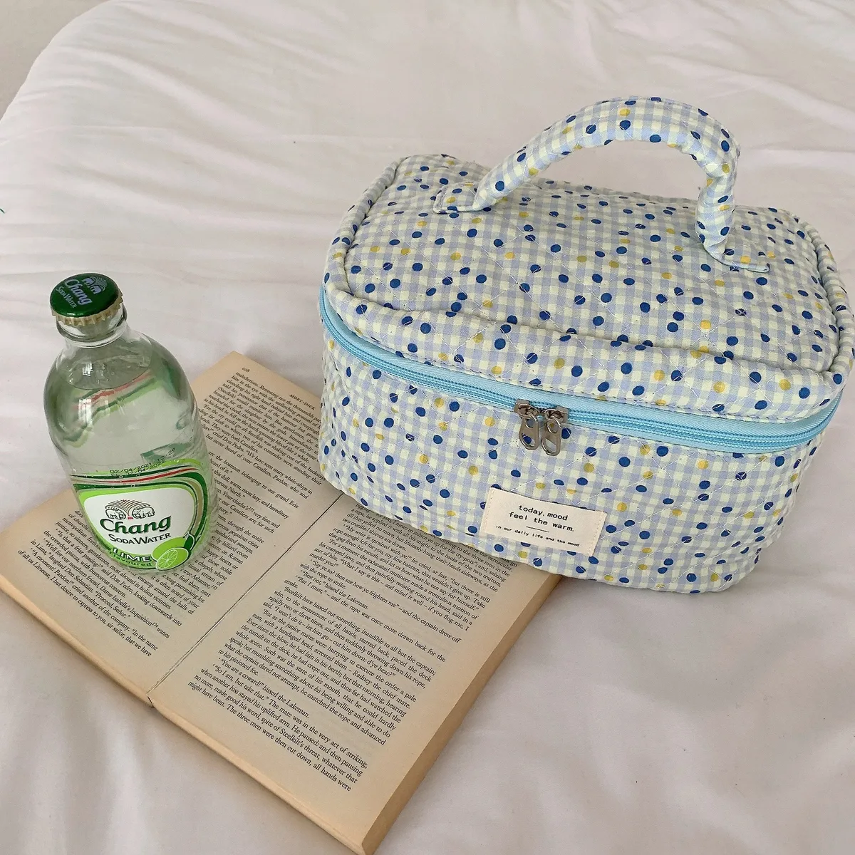 sac de maquillage en coton matelassé pour femmes, mignon, organisateur de cosmétiques à fermeture éclair, pochette essentielle de voyage, sac à main en forme de boîte, trousse de toilette pour dames