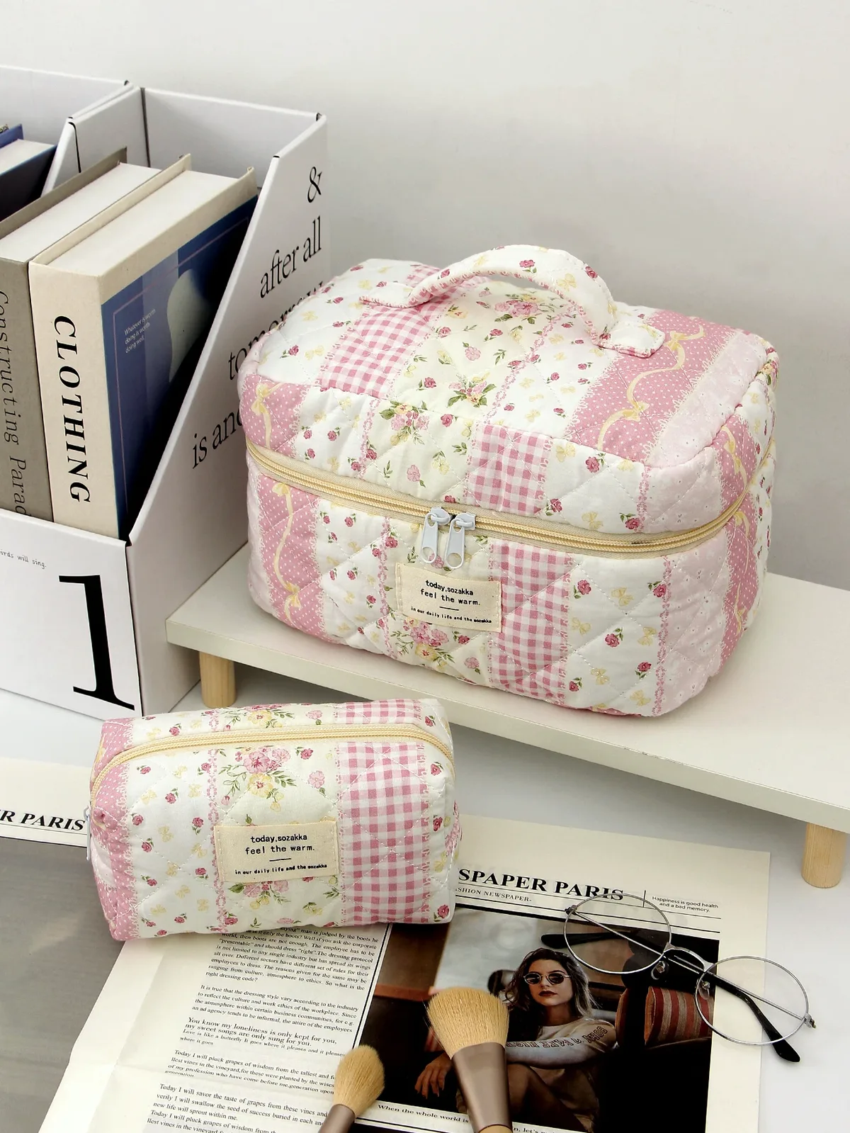 1 pièce/ensemble trousse de maquillage matelassée rose, trousse de maquillage essentielle de voyage, trousse de maquillage multifonctionnelle, trousse de maquillage mignonne de grande capacité