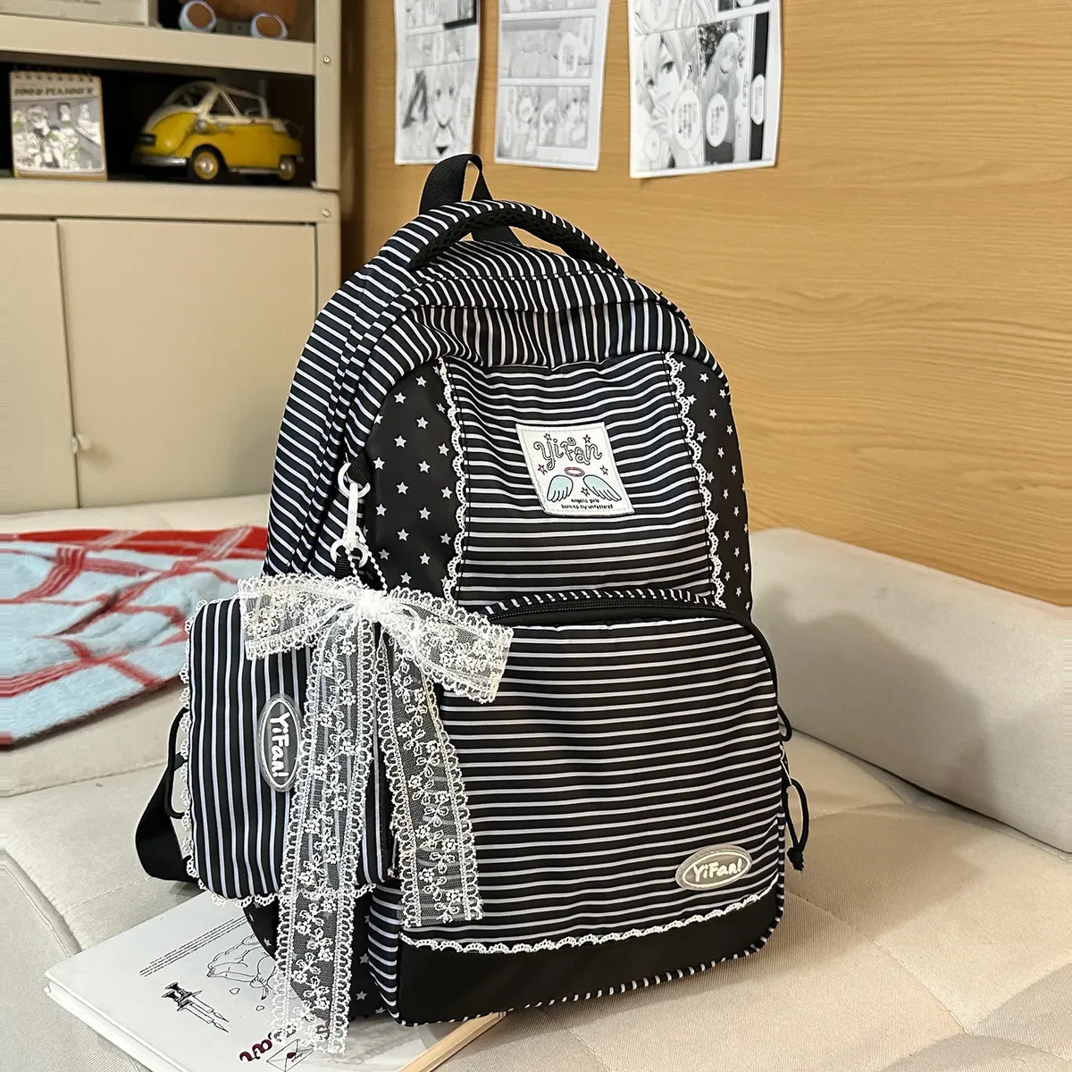 cartable d'étudiant mignon rayé et en forme d'étoile, pendentif de porte-monnaie mignon pour les déplacements et l'extérieur, sac à dos léger de voyage
