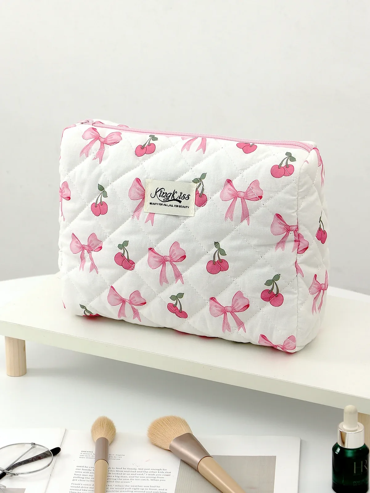 1 pièce/ensemble trousse de maquillage matelassée avec nœud cerise, trousse de maquillage à main multifonctionnelle, trousse de toilette portable avec fermeture éclair