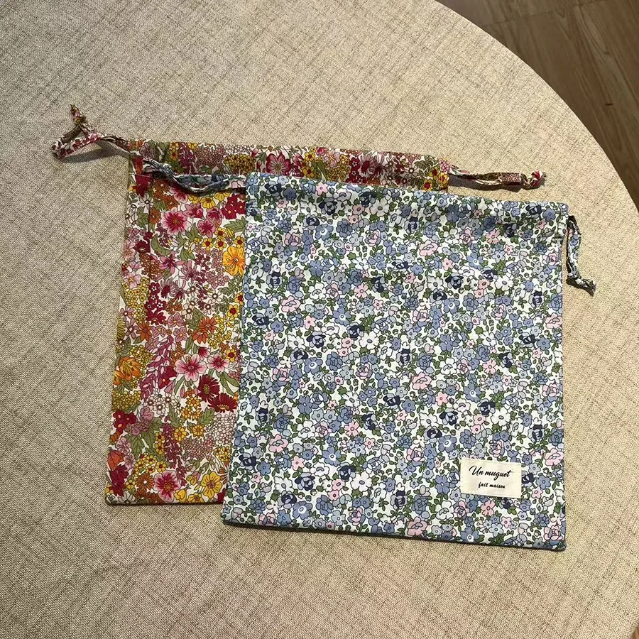 sac à cordon 25x26cm, organisateur portable, cosmétiques, rangement de voyage à domicile, sacs suspendus à fleurs imprimées, sacs pour maman