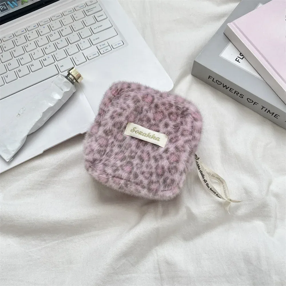 trousse de maquillage imprimée léopard, trousse de toilette, pochette pour serviettes hygiéniques, pochette de rangement de cosmétiques mignonne, petite trousse de maquillage pour femmes, étui pour câbles