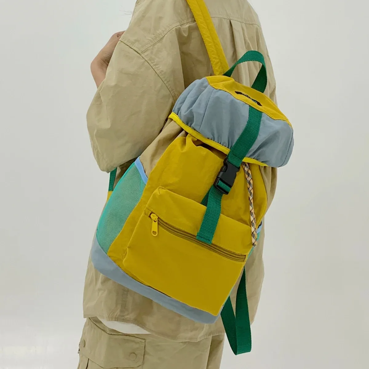 sac à dos de sport de plein air pour femmes, nouveau sac de cyclisme, sac à dos de voyage, sortie de printemps, sac d'alpinisme léger multifonctionnel, sac d'escalade, sac d'école de randonnée de grande capacité