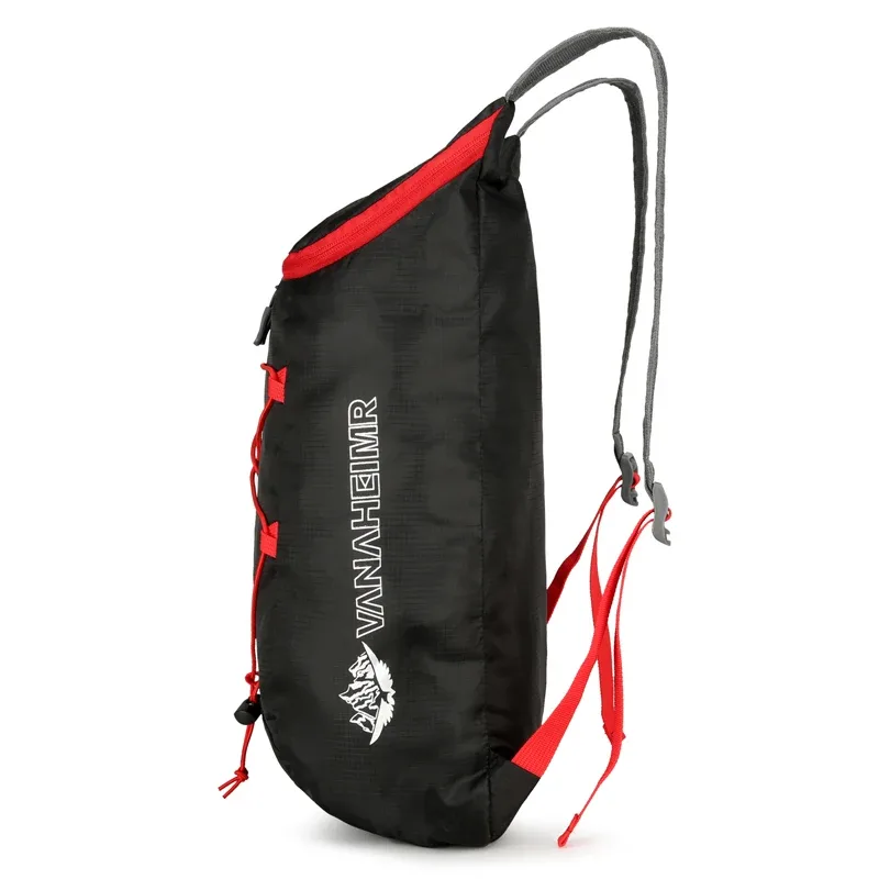 le sac à dos léger d'extérieur pliable en nylon, un sac à main simple et un sac de randonnée convient aux sports et aux voyages de plein air